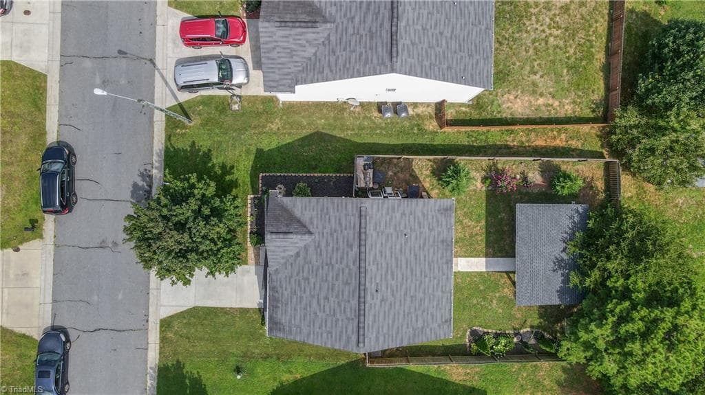 Stick/Site Built at 4239 Kendall Farms Way, Winston-Salem NC 27107, Winston-Salem, photo 33 of 39