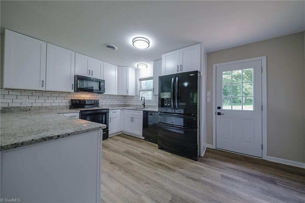 Stick/Site Built at 241 Commonwealth Drive, Winston-Salem NC 27104, Winston-Salem, photo 5 of 46