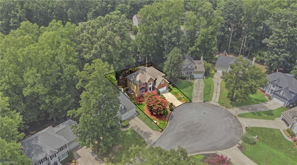 Stick/Site Built at 7 Archer Court, Greensboro NC 27407, photo 4 of 50
