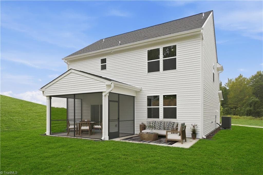 Stick/Site Built at 4074 stallion Street, High Point NC 27262, photo 8 of 35