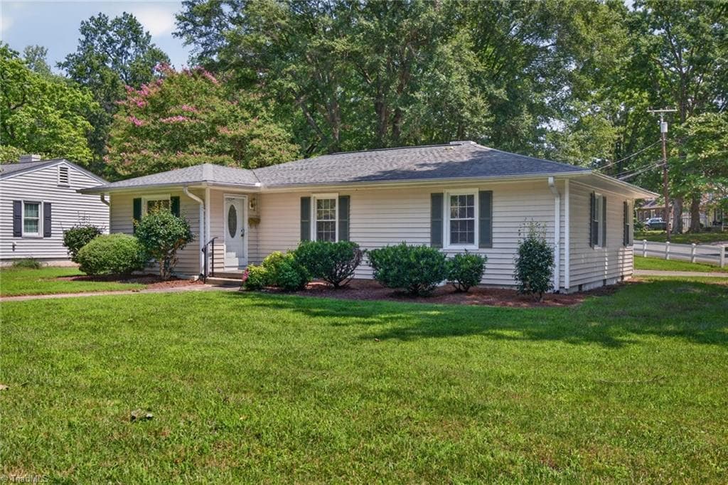 Stick/Site Built at 1115 E Willowbrook Drive, Burlington NC 27215, Burlington, photo 2 of 30
