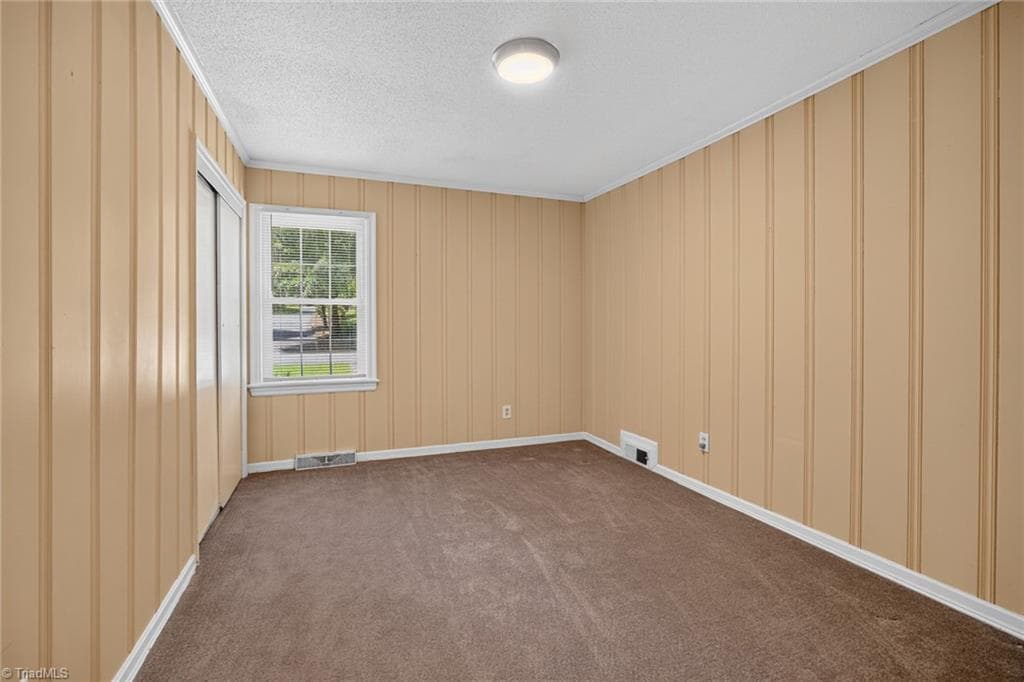 Stick/Site Built at 1115 E Willowbrook Drive, Burlington NC 27215, Burlington, photo 13 of 30