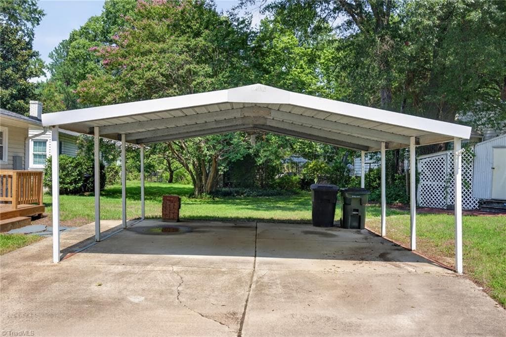 Stick/Site Built at 1115 E Willowbrook Drive, Burlington NC 27215, Burlington, photo 24 of 30