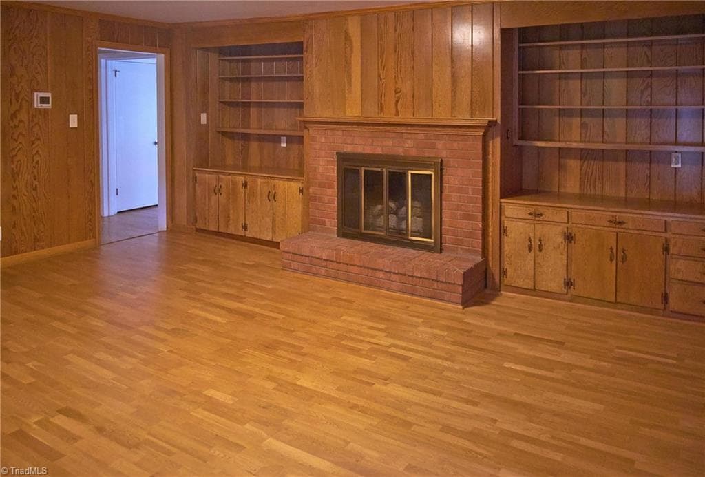 Stick/Site Built at 907 Onslow Drive, Greensboro NC 27408, photo 17 of 50