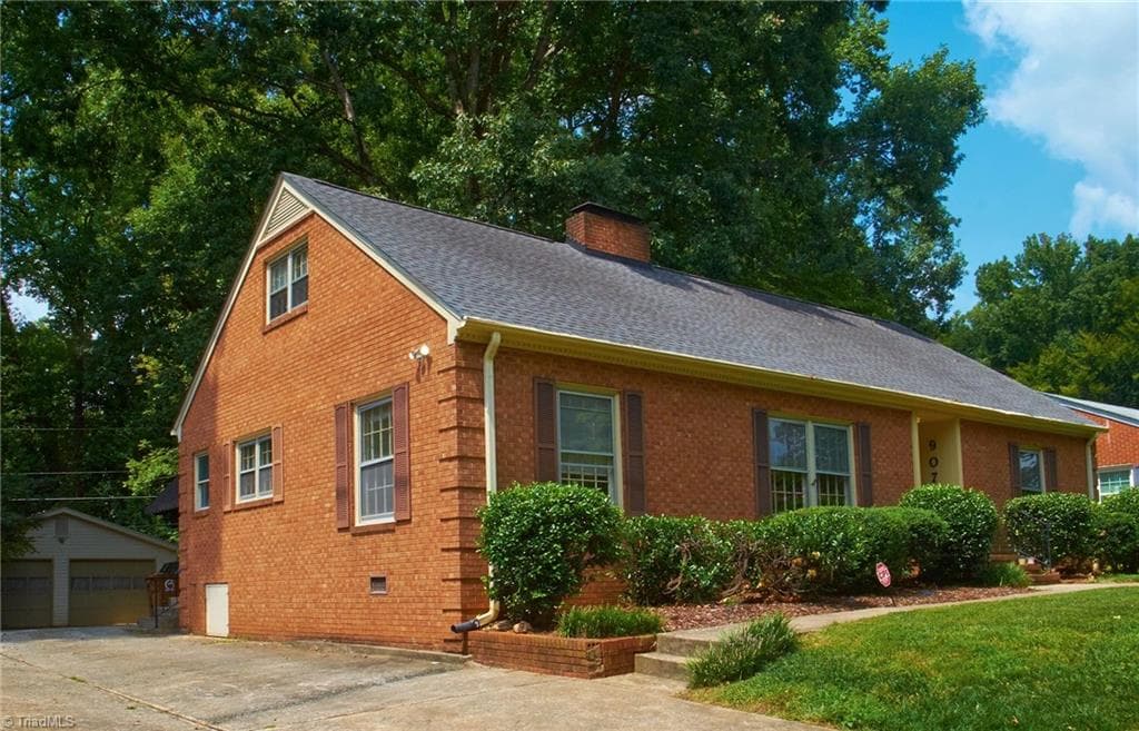 Stick/Site Built at 907 Onslow Drive, Greensboro NC 27408