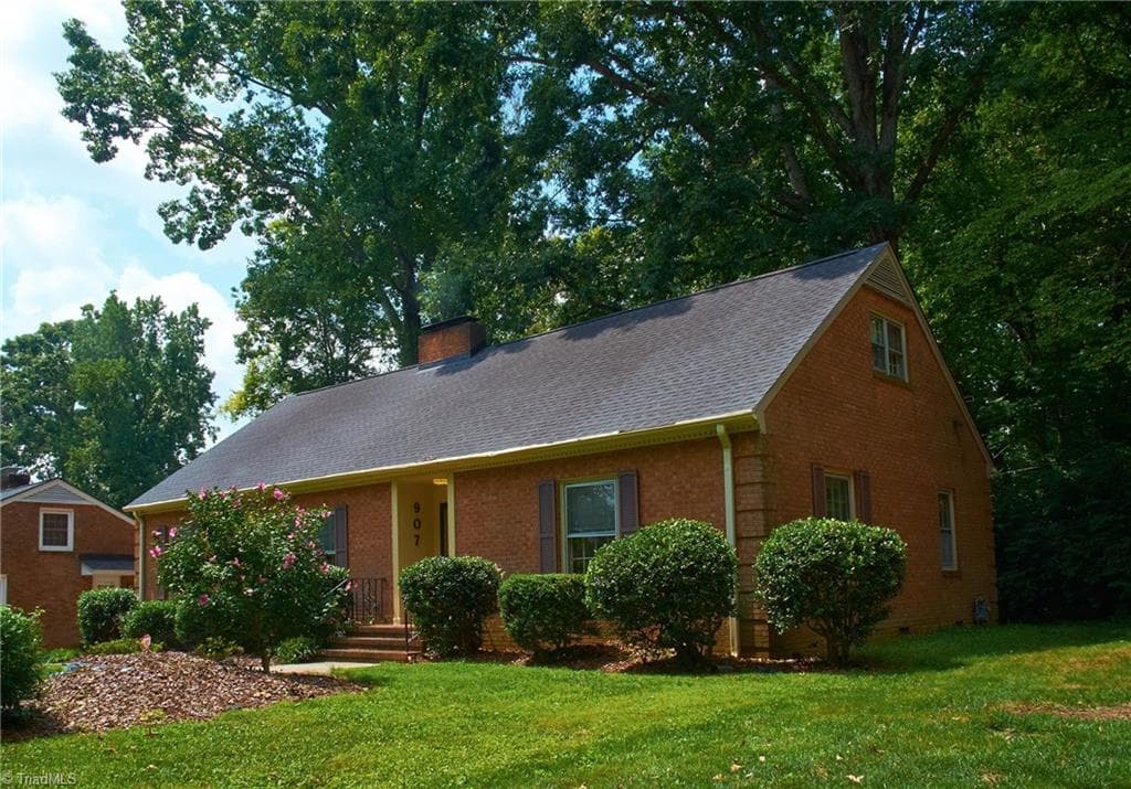 Stick/Site Built at 907 Onslow Drive, Greensboro NC 27408, photo 49 of 50