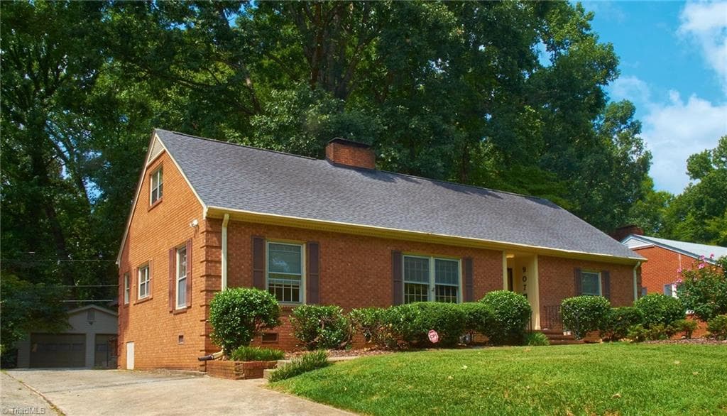 Stick/Site Built at 907 Onslow Drive, Greensboro NC 27408, photo 48 of 50