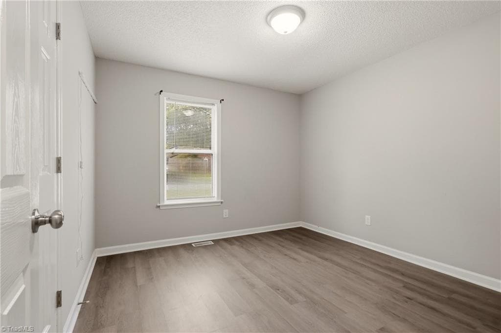 Stick/Site Built at 407 Lassiter Drive, High Point NC 27265, photo 24 of 34