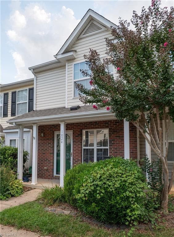 1024 Oak Blossom Way, Whitsett NC 27377