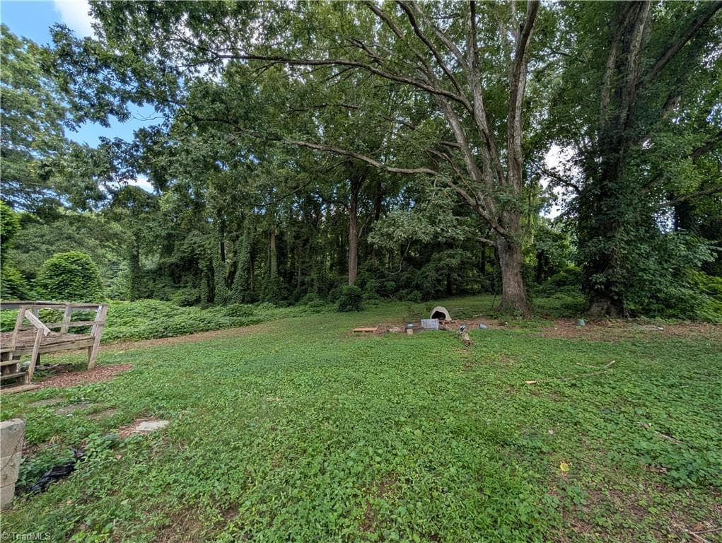 Stick/Site Built at 1514 Glenside Drive, Greensboro NC 27405, photo 10 of 11