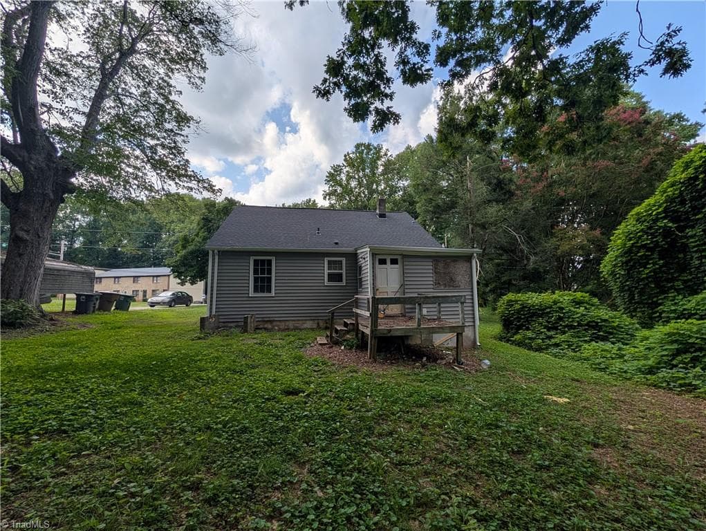 Stick/Site Built at 1514 Glenside Drive, Greensboro NC 27405, photo 11 of 11