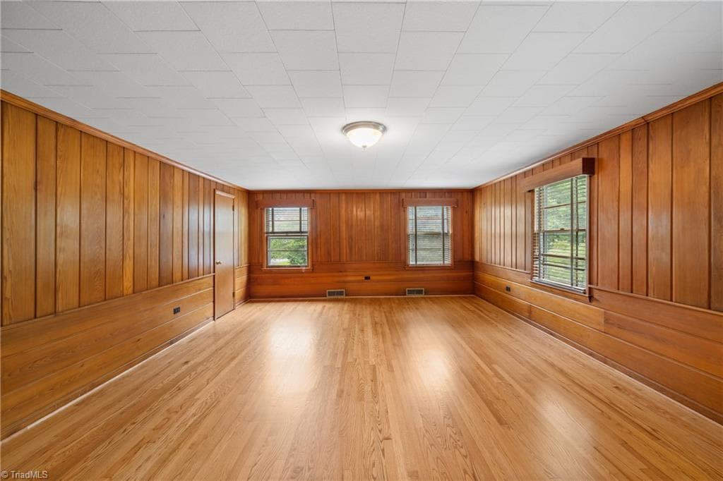 Stick/Site Built at 3563 Milhaven Road, Winston-Salem NC 27106, Winston-Salem, photo 23 of 43