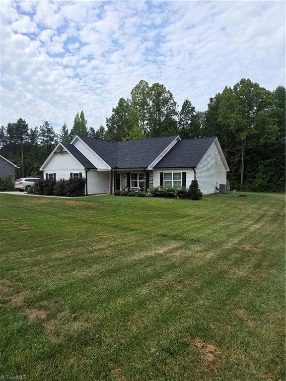 Stick/Site Built at 343 Parks Meadows Drive, Lexington NC 27292, photo 3 of 23