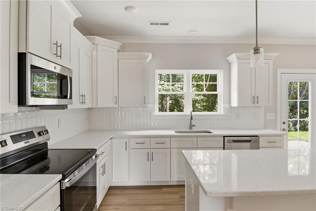 Stick/Site Built at 1938 Wild Rosewood Way, Winston-Salem NC 27103, Winston-Salem, photo 11 of 31