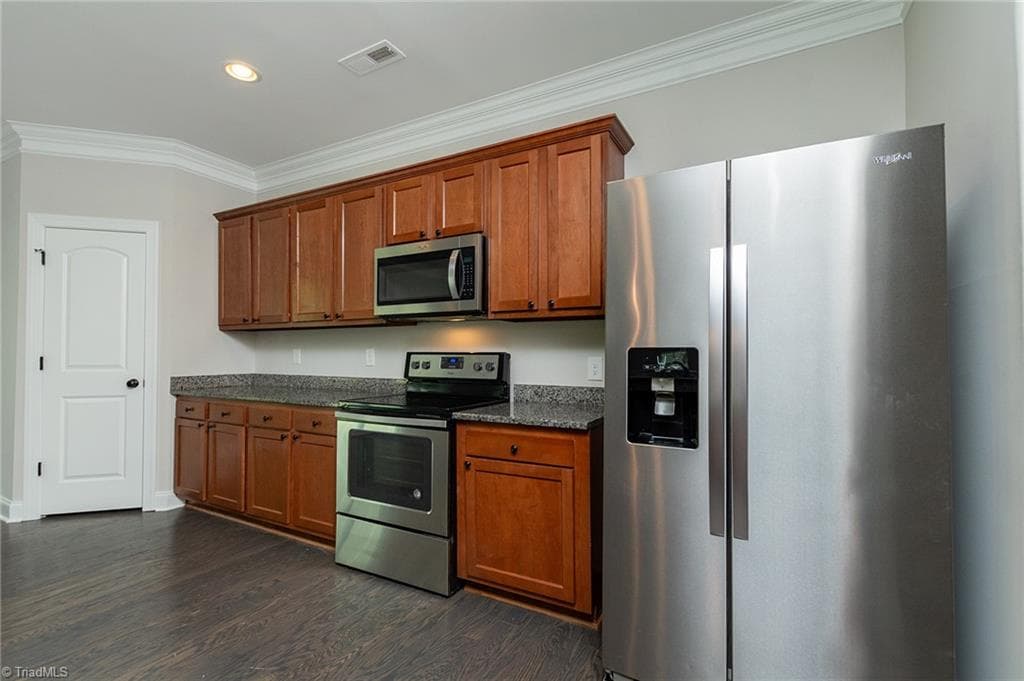 Stick/Site Built at 4416 Morning Ridge Lane, Winston-Salem NC 27101, photo 6 of 31