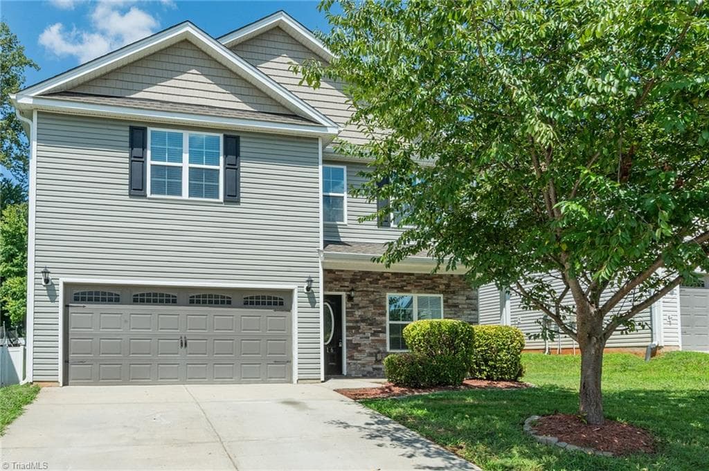 4416 Morning Ridge Lane, Winston-Salem NC 27101