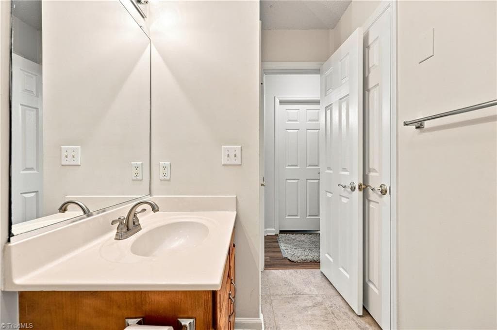 Stick/Site Built at 1704 Crinan Court, High Point NC 27265, photo 22 of 50