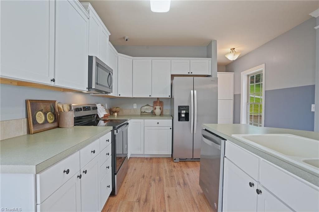 Modular at 353 Clear Branch Drive, West Jefferson NC 28694, photo 12 of 50