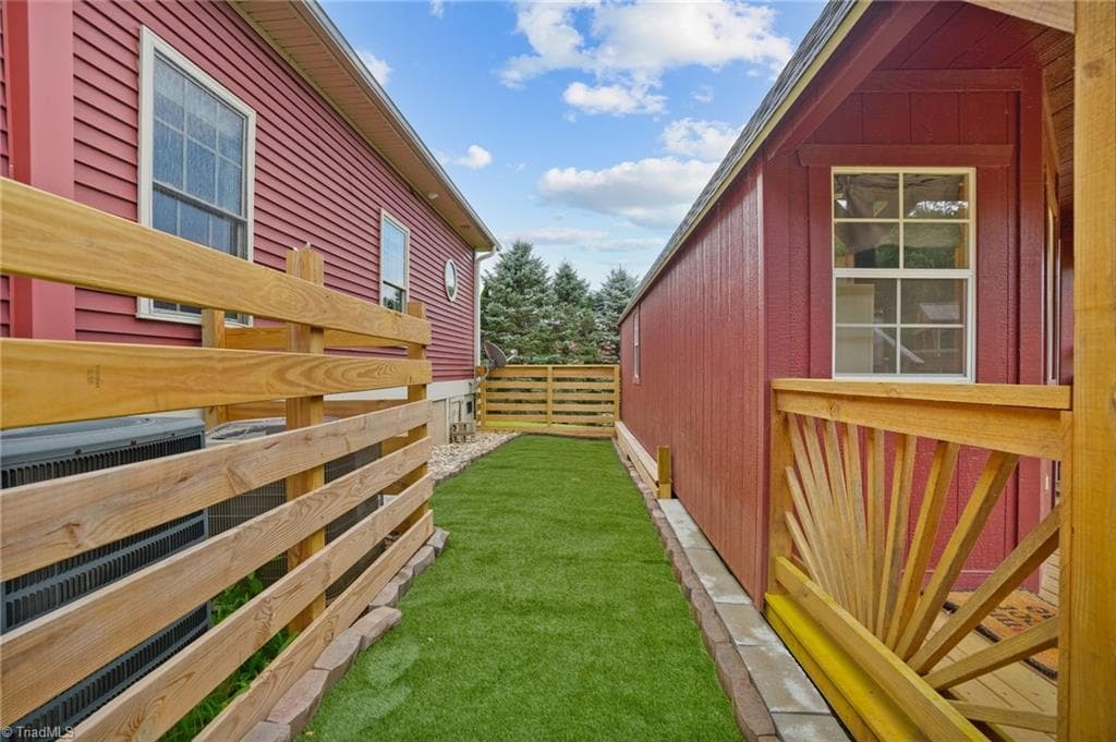Modular at 353 Clear Branch Drive, West Jefferson NC 28694, photo 37 of 50