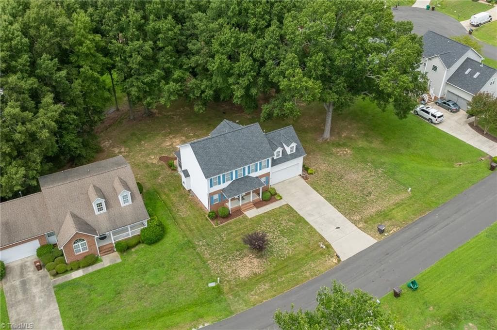 Stick/Site Built at 4121 Birchgarden Drive, High Point NC 27265, photo 38 of 40
