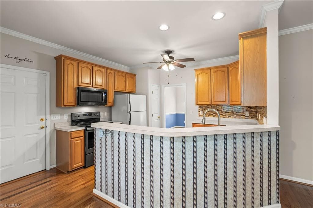 Stick/Site Built at 4121 Birchgarden Drive, High Point NC 27265, photo 11 of 40
