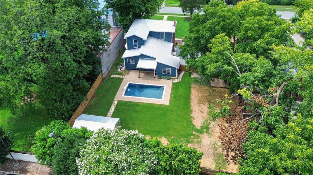 Stick/Site Built at 309 N Maple Street, Graham NC 27253, photo 2 of 50