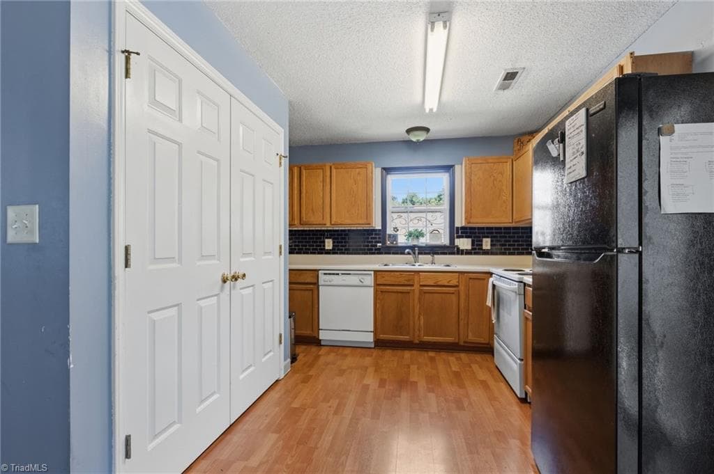 Stick/Site Built at 1448 Hawkcrest Lane, Winston-Salem NC 27127, Winston-Salem, photo 16 of 42