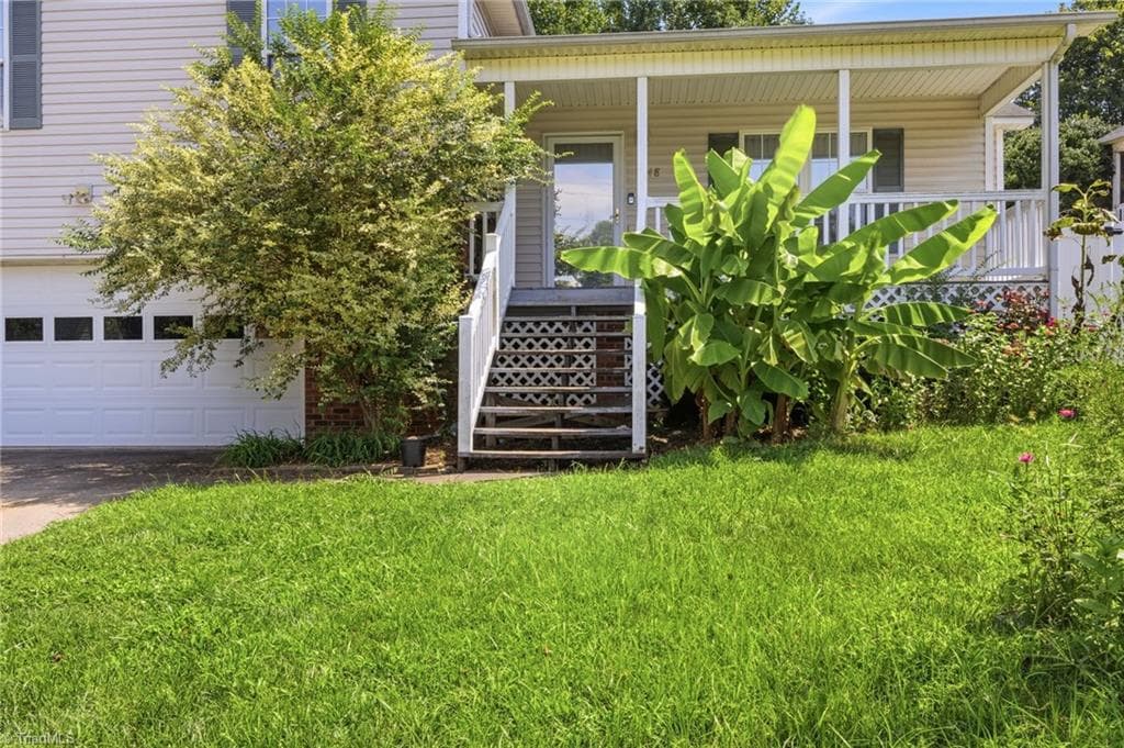 Stick/Site Built at 1448 Hawkcrest Lane, Winston-Salem NC 27127, Winston-Salem, photo 8 of 42