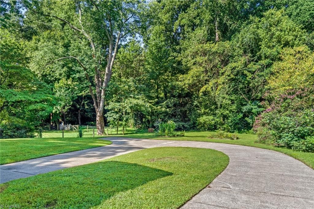 Stick/Site Built at 1146 Magnolia Street, Winston-Salem NC 27103, Winston-Salem, photo 4 of 23