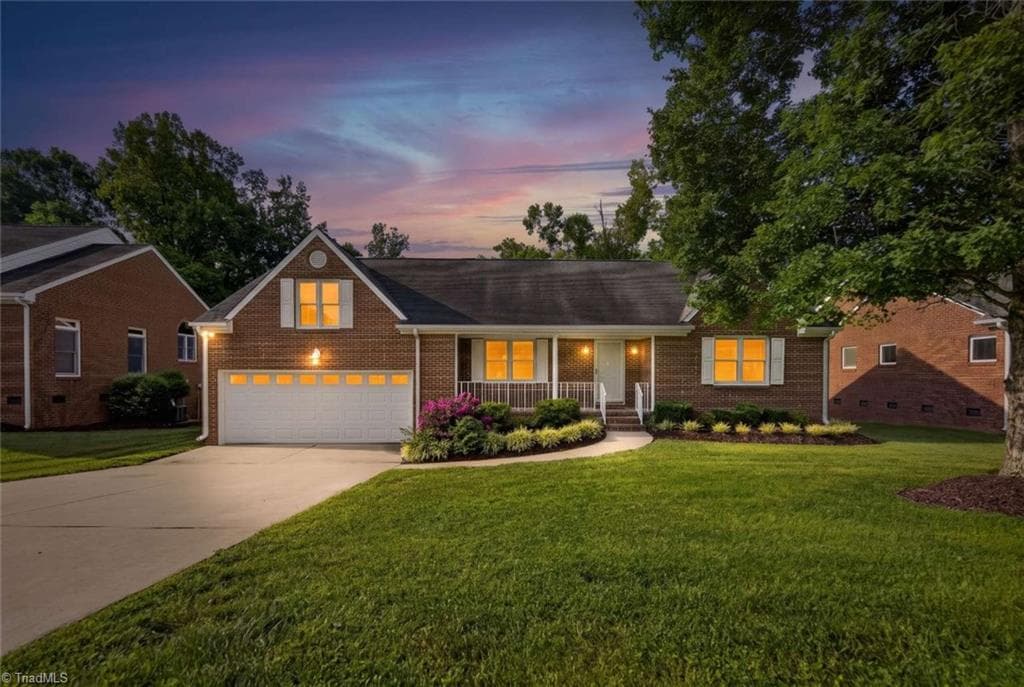 544 Little Creek Drive, Graham NC 27253