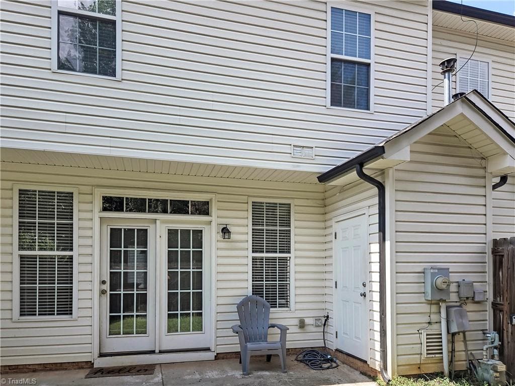 Stick/Site Built at 18 Rhododendron Drive, Greensboro NC 27455, photo 17 of 19