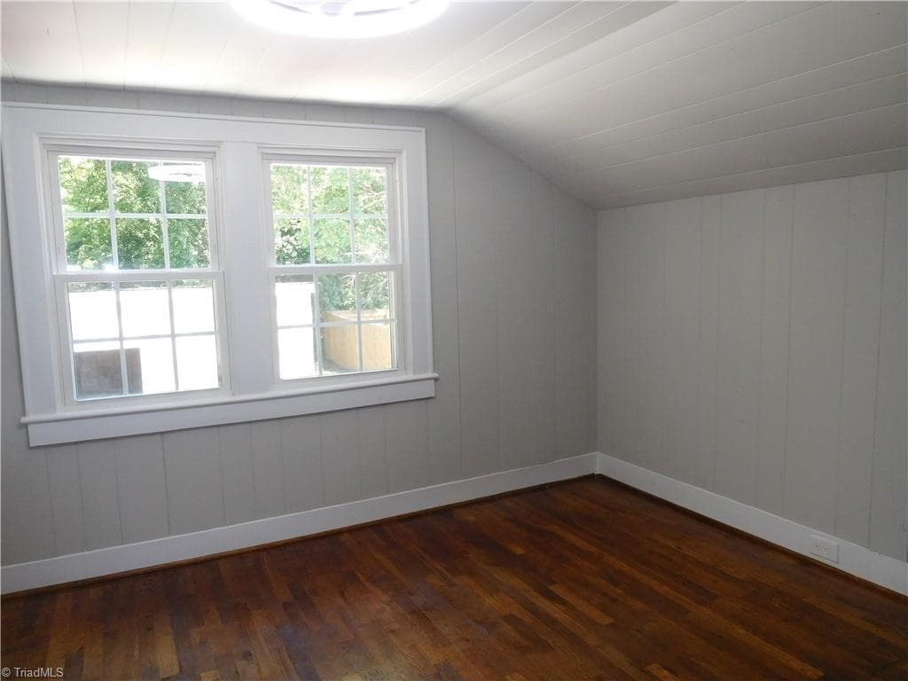 Stick/Site Built at 11 Hilton Drive, Winston-Salem NC 27127, photo 13 of 24