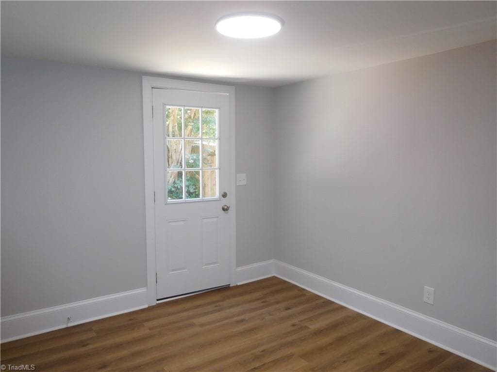 Stick/Site Built at 11 Hilton Drive, Winston-Salem NC 27127, Winston-Salem, photo 8 of 24