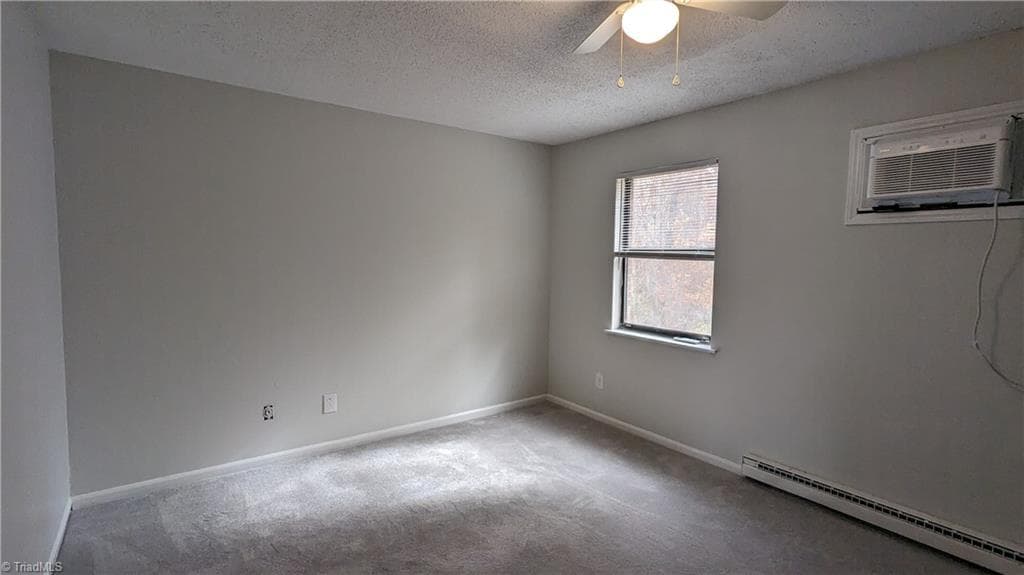 Apartment at 804 & 818 Meadow Ridge Court, Winston-Salem NC 27107, photo 19 of 24