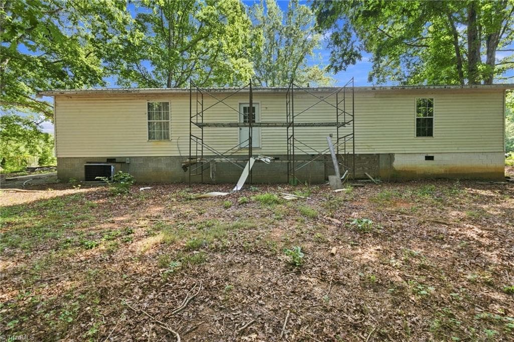 Manufactured Home at 4255 Reid Road, Tobaccoville NC 27050, photo 23 of 27