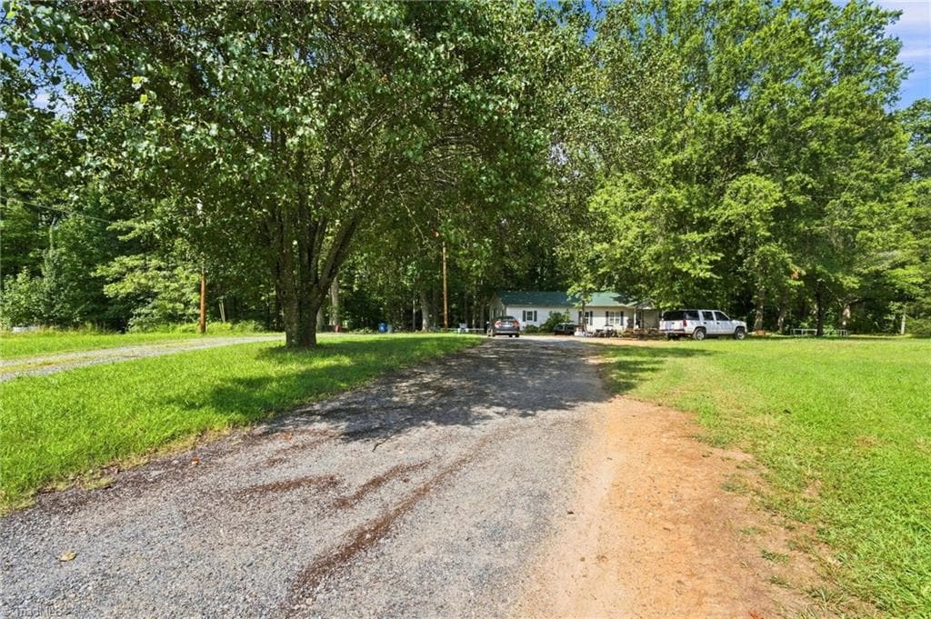 Manufactured Home at 4255 Reid Road, Tobaccoville NC 27050, photo 27 of 27