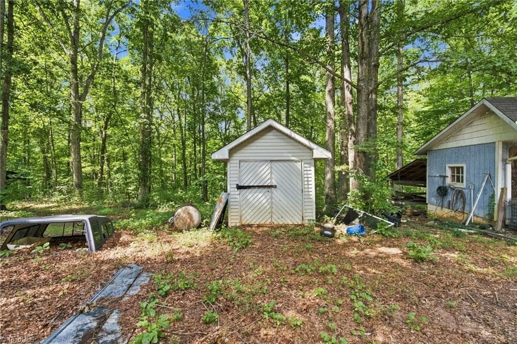 Manufactured Home at 4255 Reid Road, Tobaccoville NC 27050, photo 24 of 27