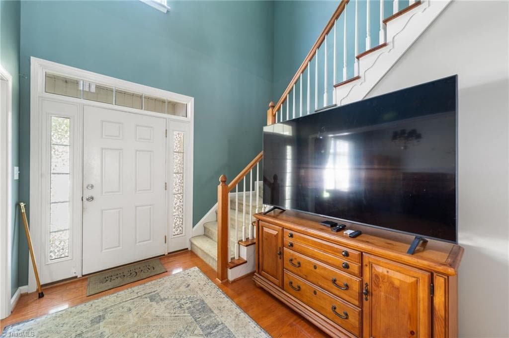 Stick/Site Built at 122 Eagle Point Court, Kernersville NC 27284, photo 2 of 29