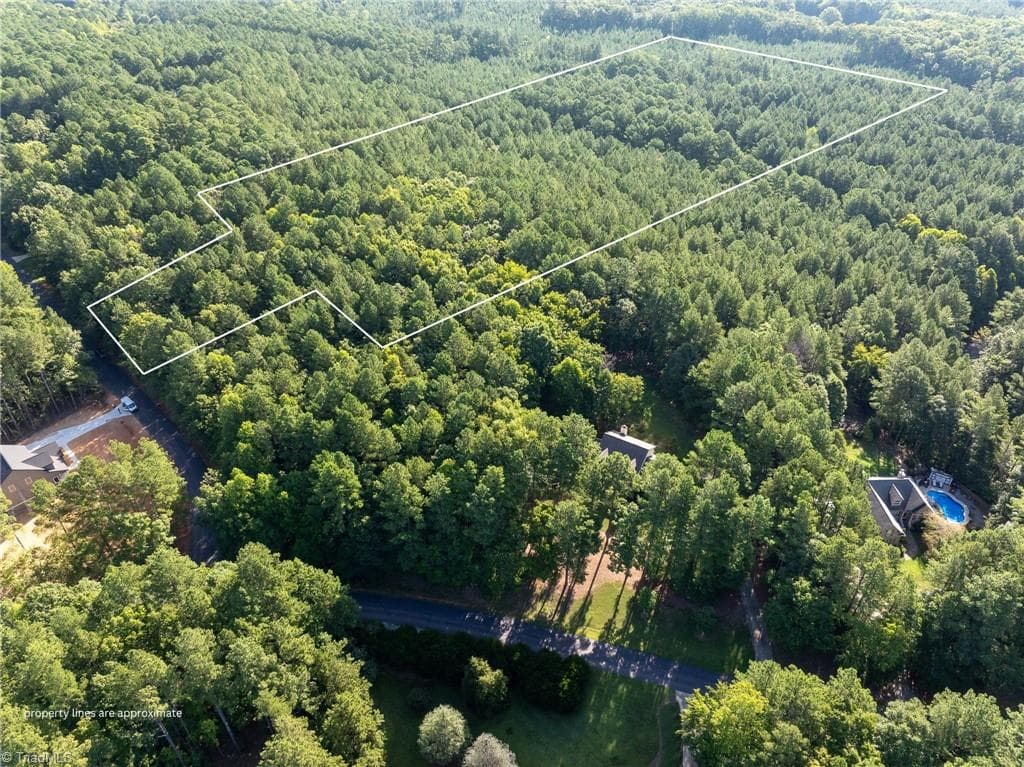 146 Cove Wood Drive, Denton NC 27239