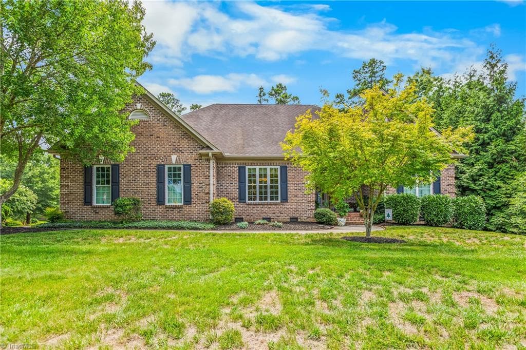 Stick/Site Built at 6314 Chesney Way, Whitsett NC 27377, Whitsett, photo 2 of 50