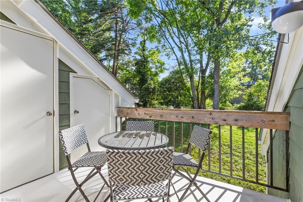 Stick/Site Built at 1520 Benjamin Parkway # D, Greensboro NC 27408, photo 24 of 25