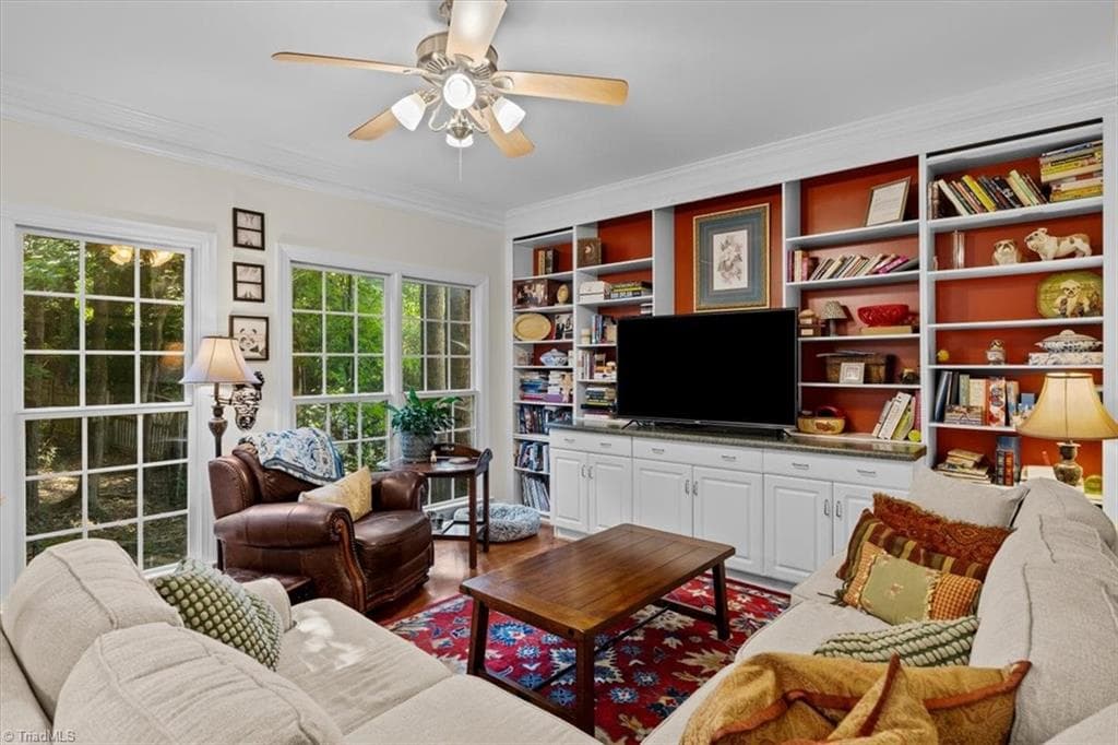 Stick/Site Built at 4 Windsor Castle Court, Greensboro NC 27408, photo 11 of 19