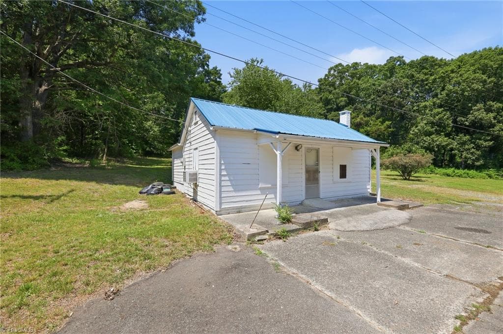Stick/Site Built at 2128 Old Nc Highway 109, Lexington NC 27292, Lexington, photo 30 of 40