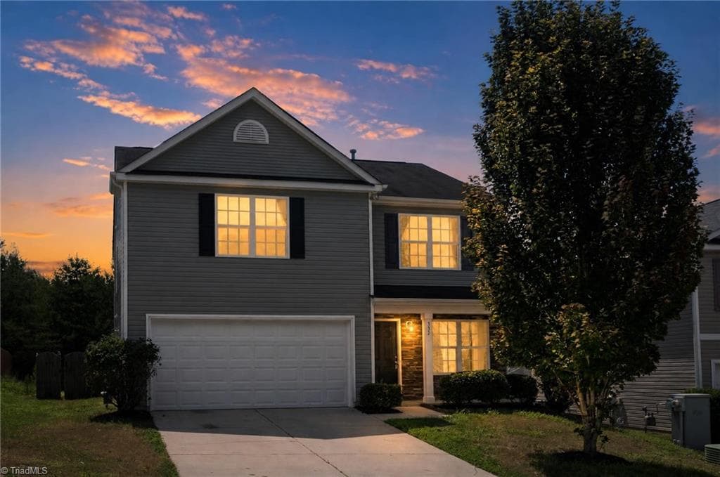 Stick/Site Built at 332 Azalea Drive, Winston-Salem NC 27105, Winston-Salem, photo 2 of 21