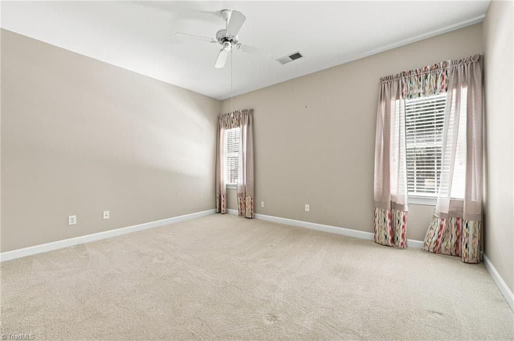 Stick/Site Built at 710 Vinebury Lane, High Point NC 27265, photo 16 of 32