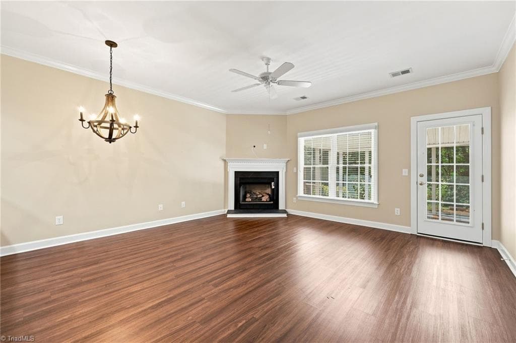 Stick/Site Built at 710 Vinebury Lane, High Point NC 27265, photo 3 of 32