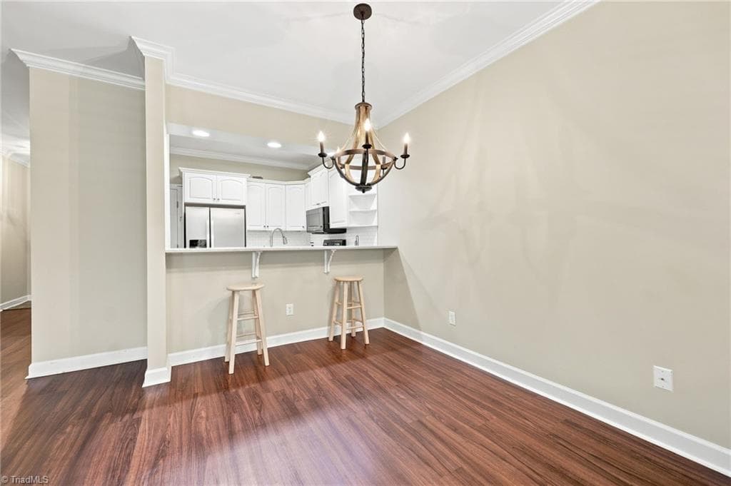 Stick/Site Built at 710 Vinebury Lane, High Point NC 27265, photo 9 of 32