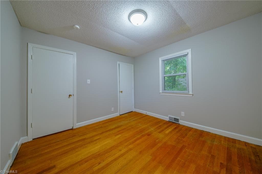 Stick/Site Built at 435 Lakecrest Drive, Kernersville NC 27284, photo 23 of 27