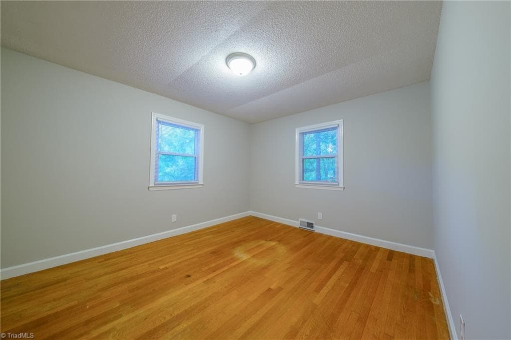 Stick/Site Built at 435 Lakecrest Drive, Kernersville NC 27284, photo 24 of 27