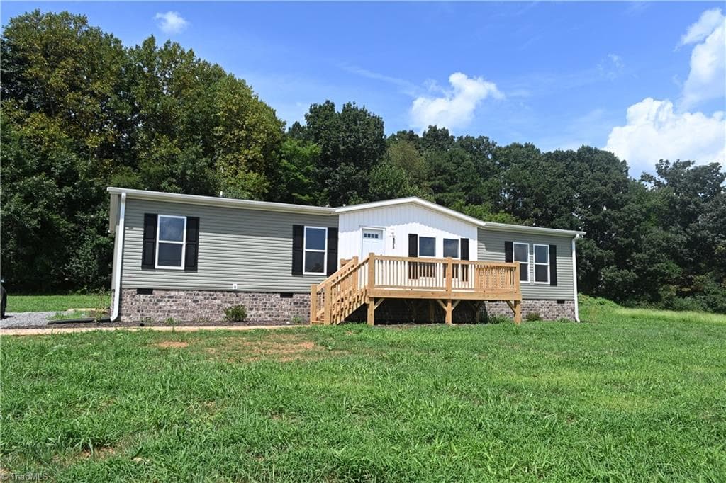 125 Luffman Road, Ronda NC 28670